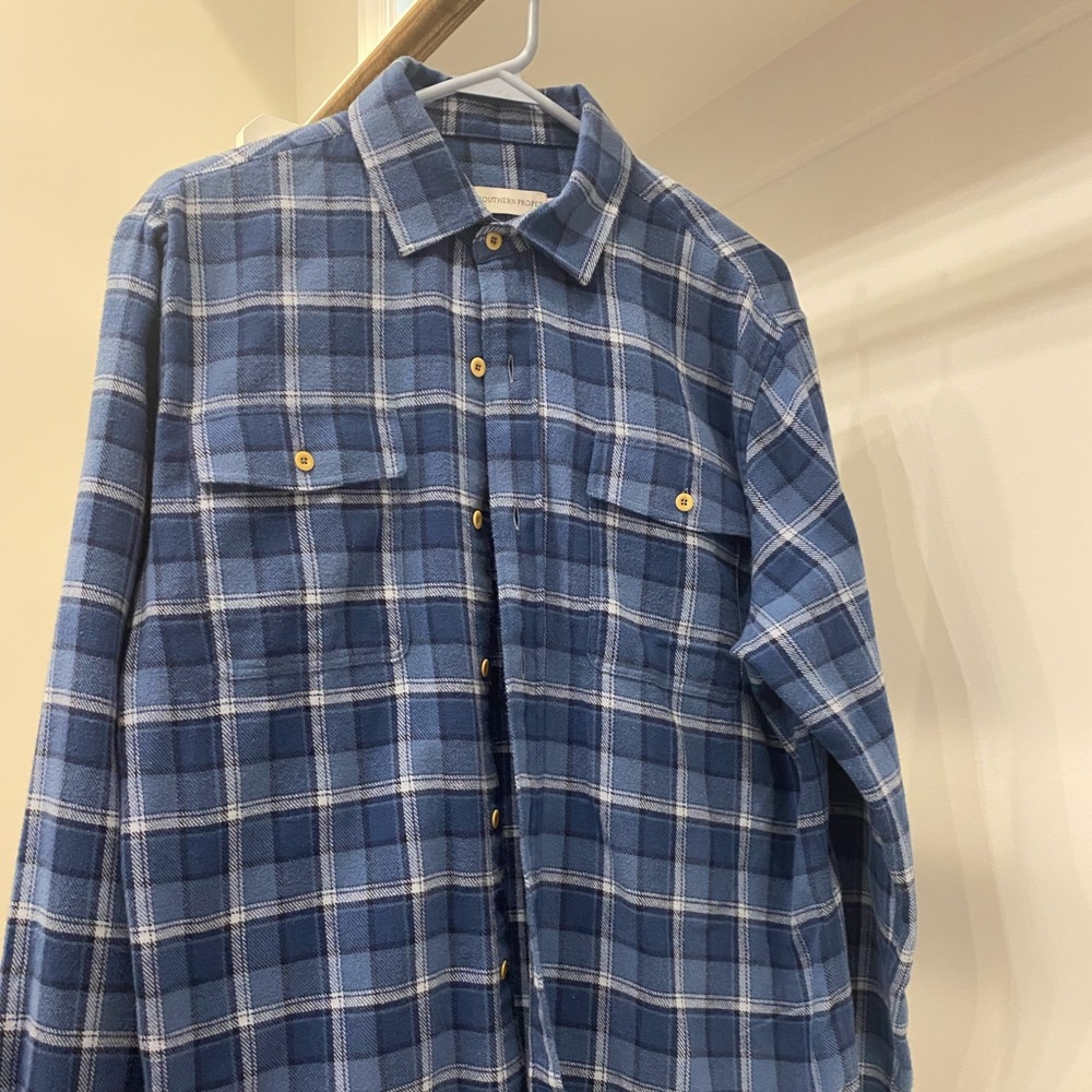 Flannel Southern Proper Tailored Fit Mens size M blue shirt